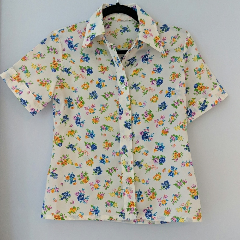 Vintage Floral Button-down